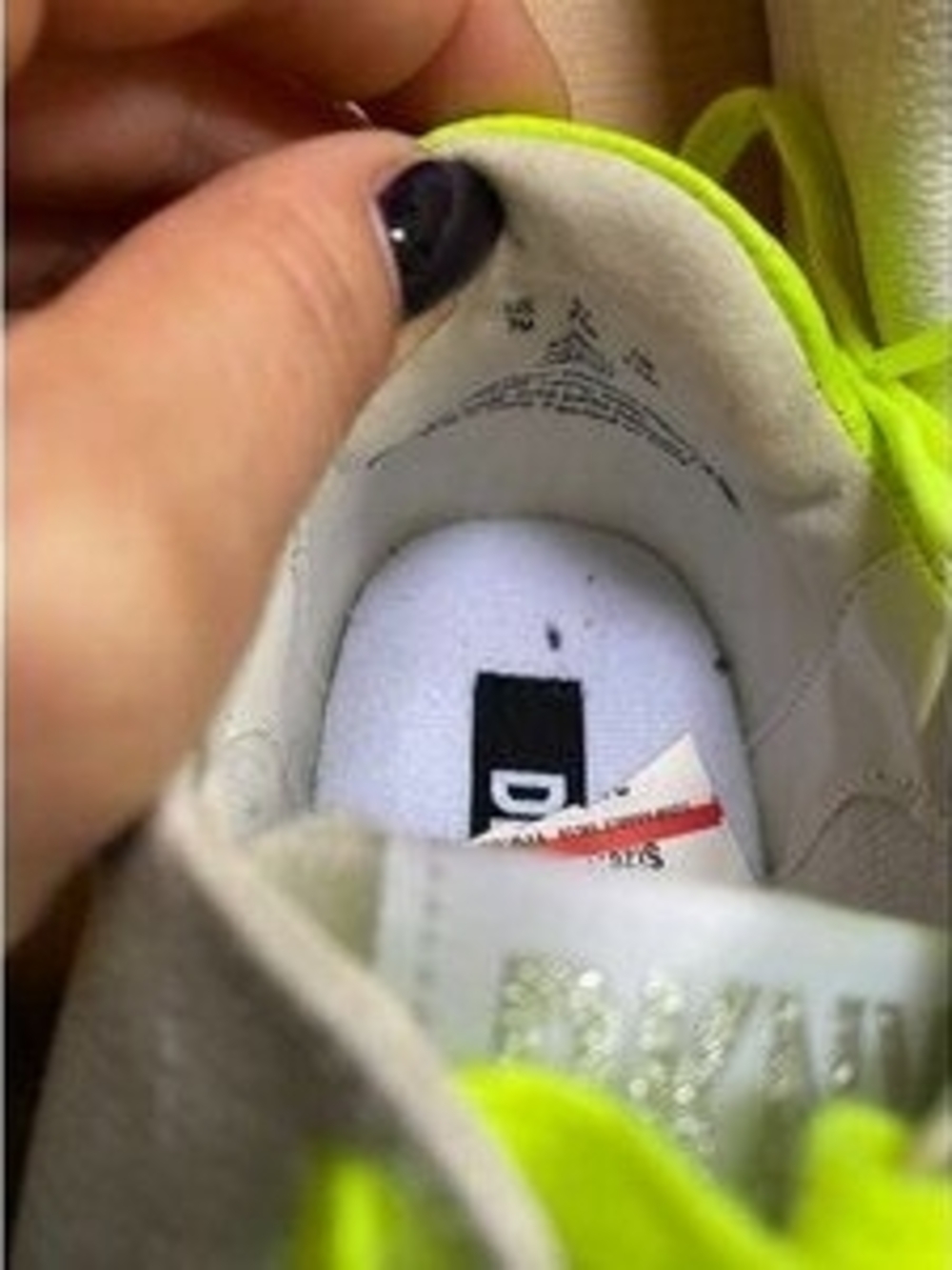 DKNY White Sneakers with Neon Yellow Laces - Picture 2 of 7